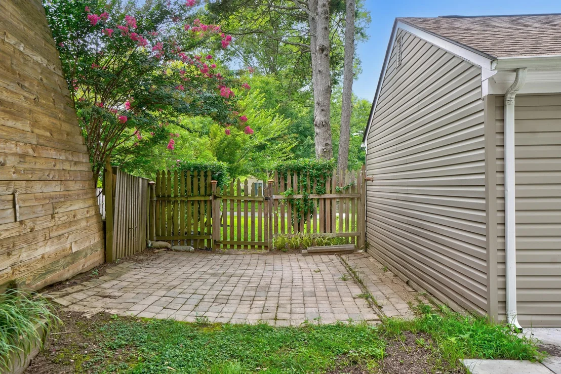 Photo of 14003 N COMMONS WAY