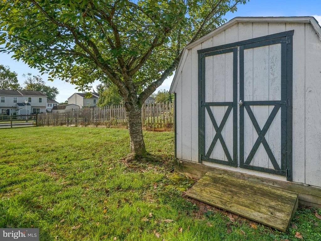 Photo of 1502 CEDARCREST LANE