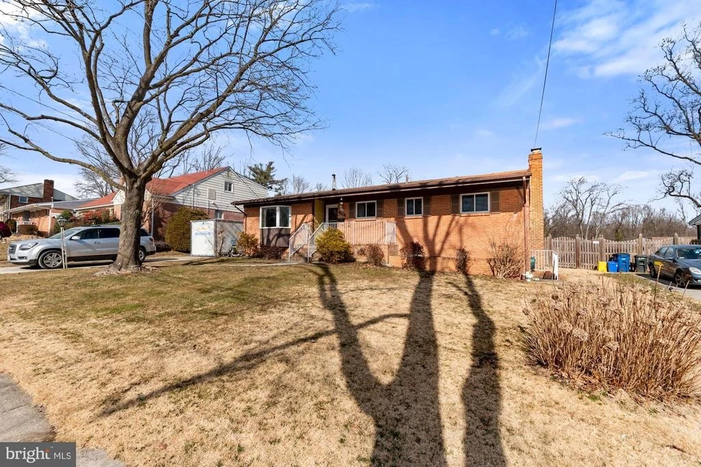 Photo of 12515 EASTBOURNE DRIVE