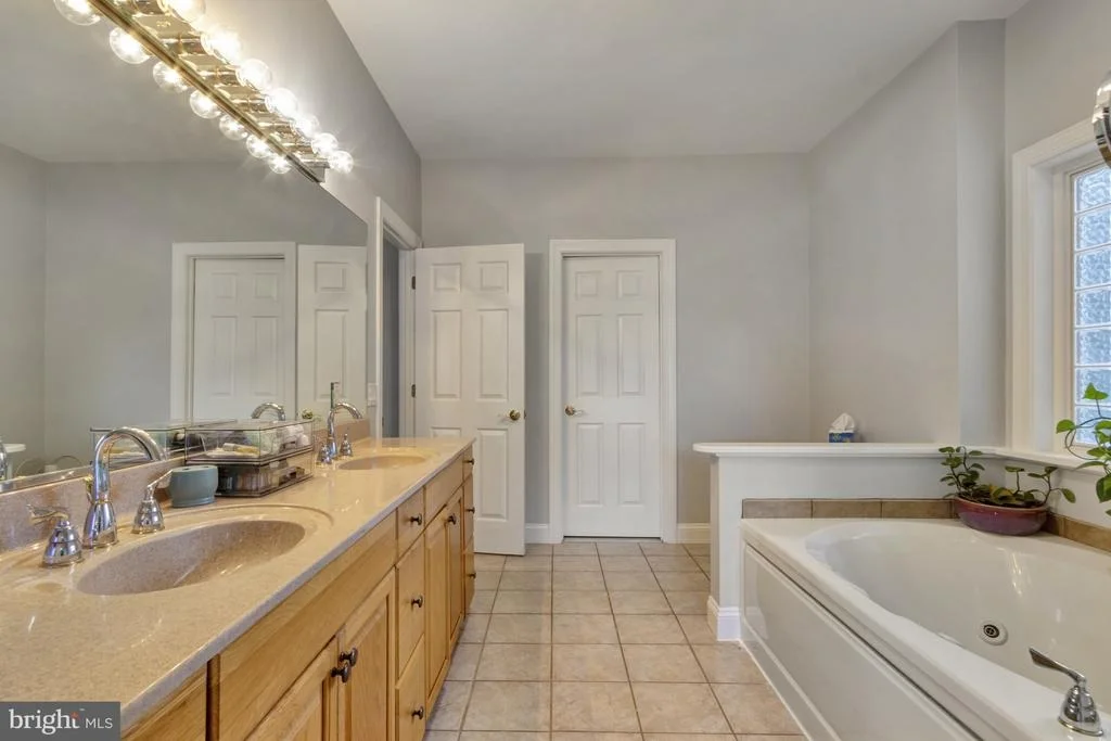 Photo of 16132 HUDSON ROAD