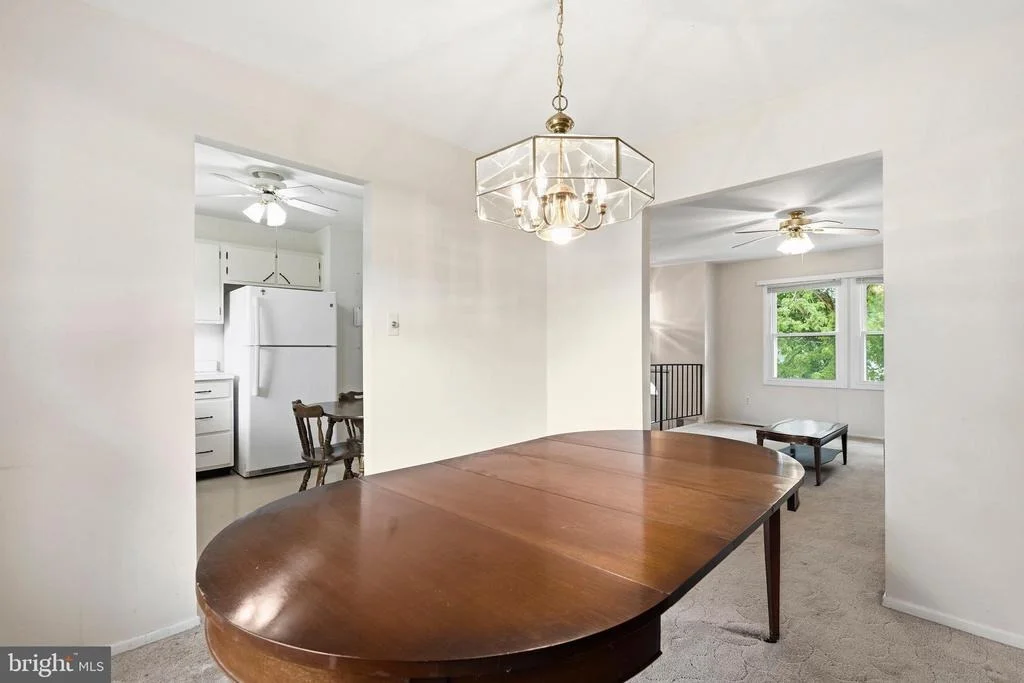 Photo of 215 COMPTON ROAD