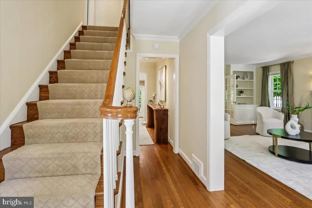 Photo of 3202 PICKWICK LANE