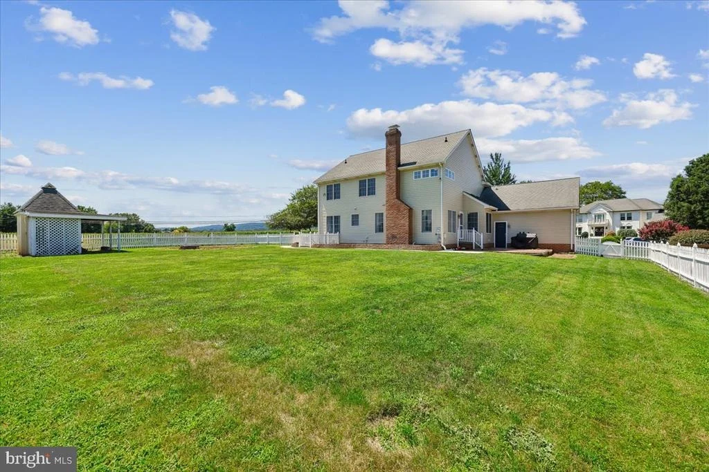 Photo of 8009 STONE RIDGE DRIVE