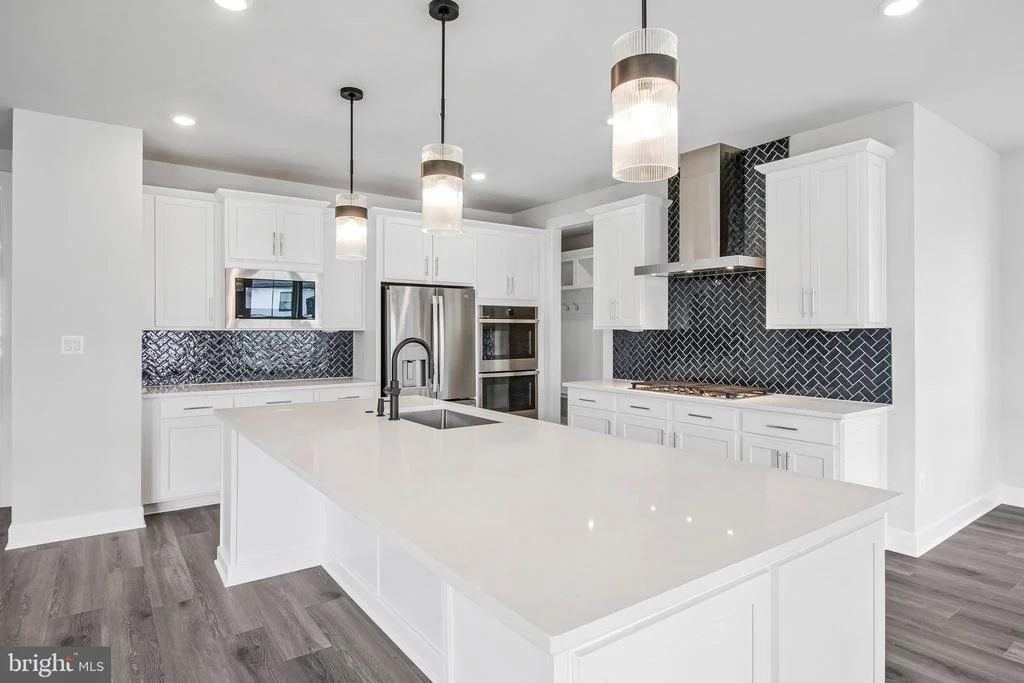 Photo of 1423 CRANESBILL LANE