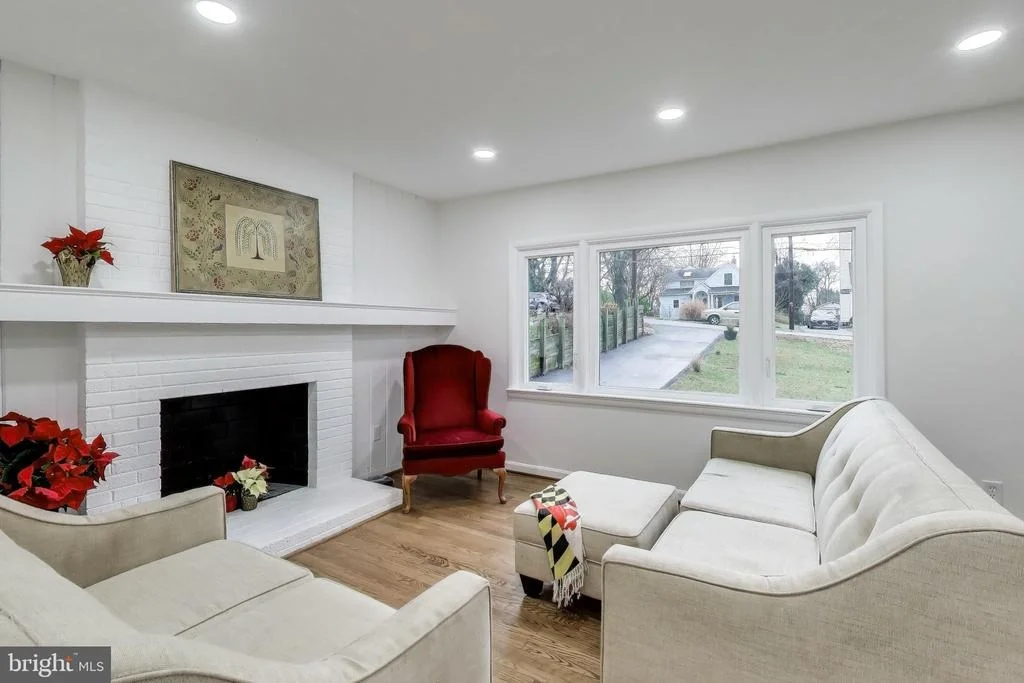 Photo of 11209 MIDVALE ROAD