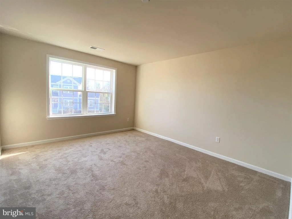 Photo of 7985 FOX SQUIRREL WAY