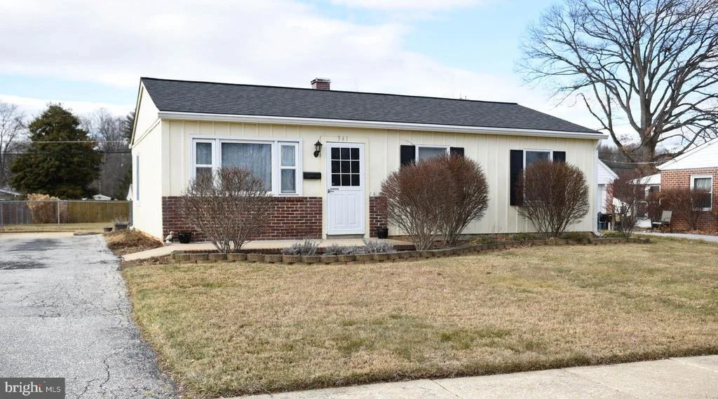 Photo of 341 WALGROVE ROAD