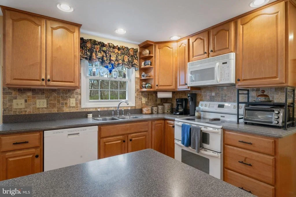 Photo of 5905 CHAR LEIGH CIRCLE