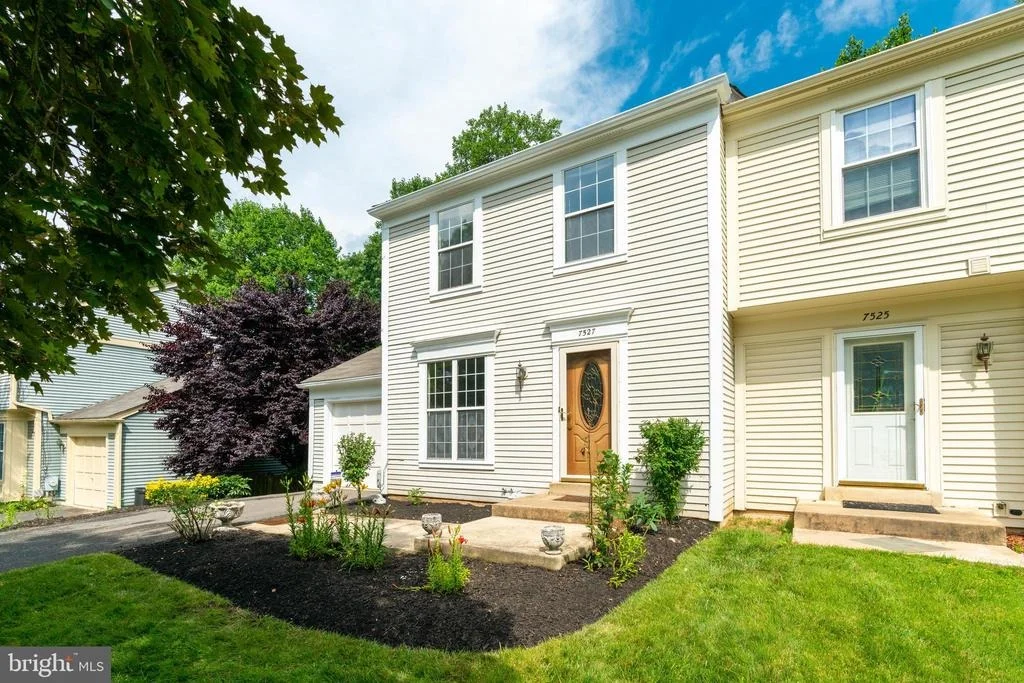 Photo of 7527 FILBERT TERRACE