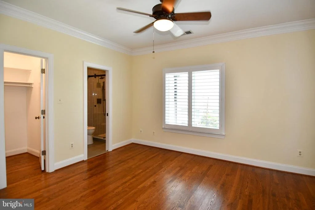 Photo of 7808 SOUTHDOWN ROAD