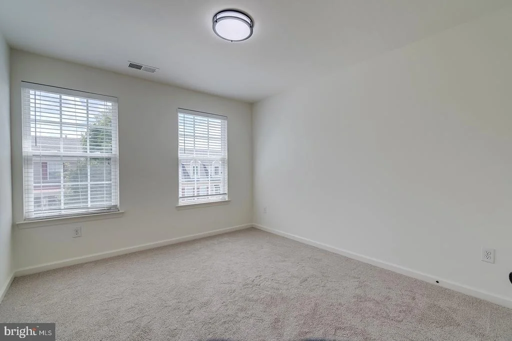 Photo of 327 CARLTON DRIVE