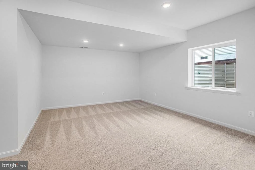 Photo of 35603 PINE NEEDLE LANE