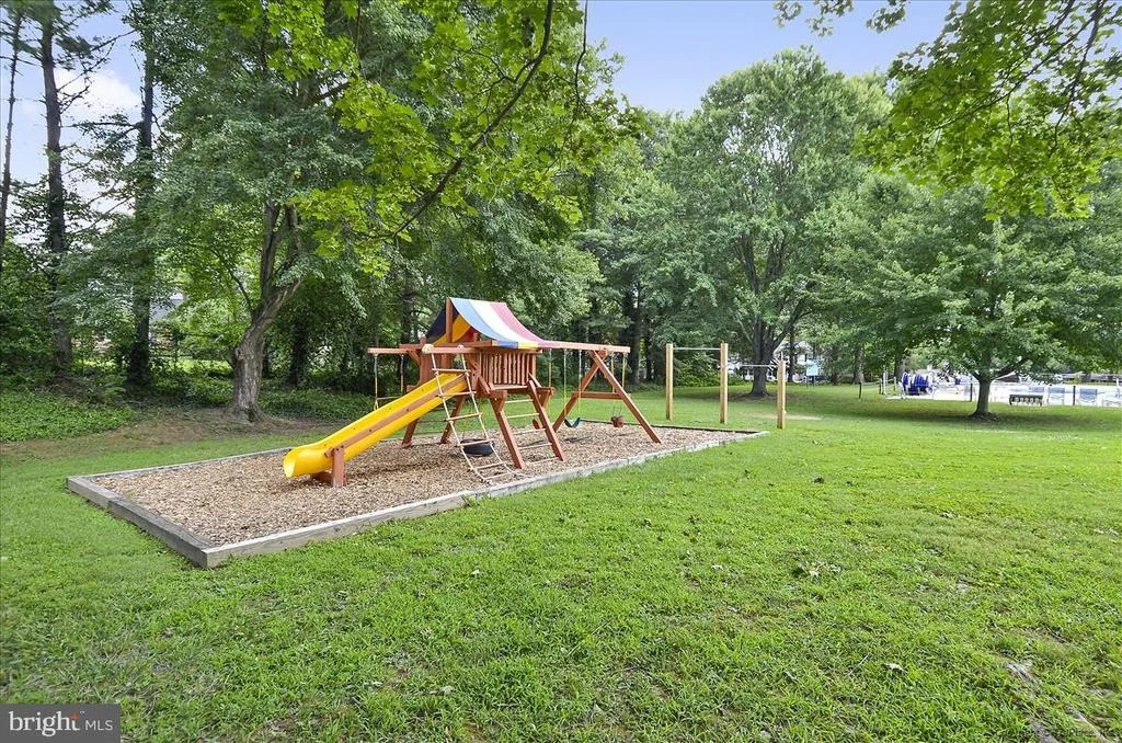 Photo of 3005 BIRCHTREE LANE