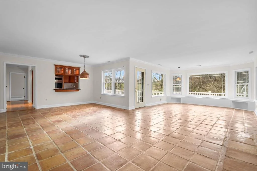Photo of 3707 COOL CREST DRIVE