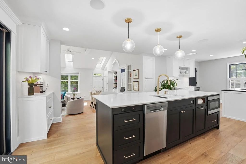 Photo of 969 SPENCER ROAD