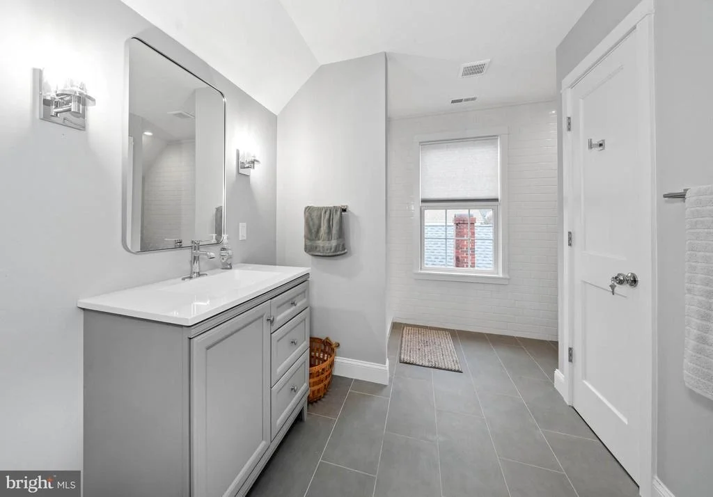 Photo of 38 VIRGINIA AVENUE