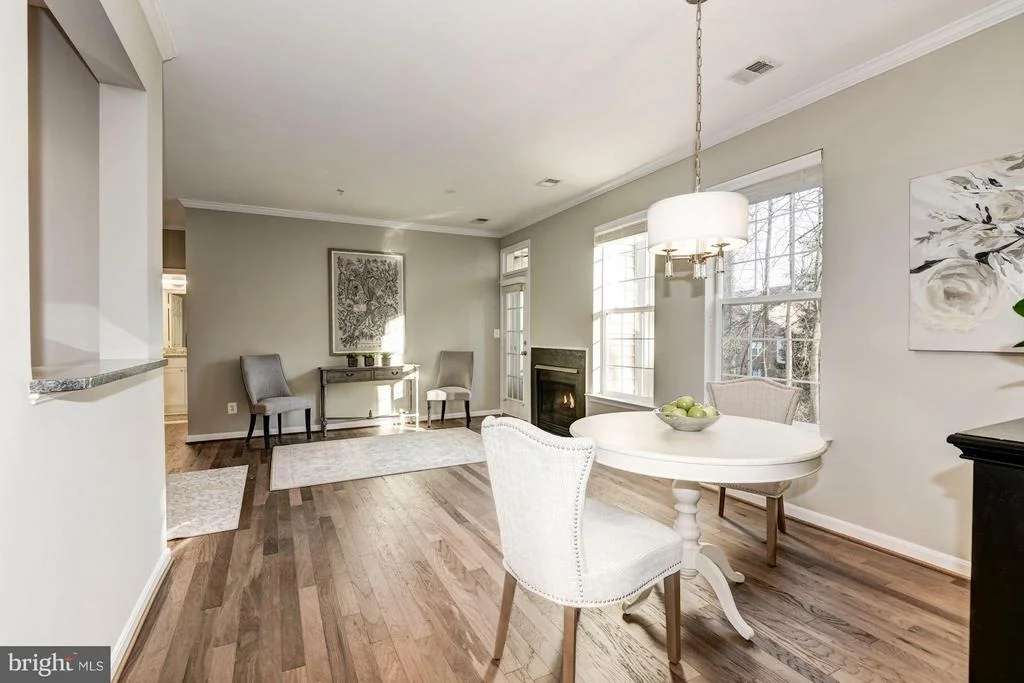 Photo of Unit M at 1307 WINDLEAF DRIVE