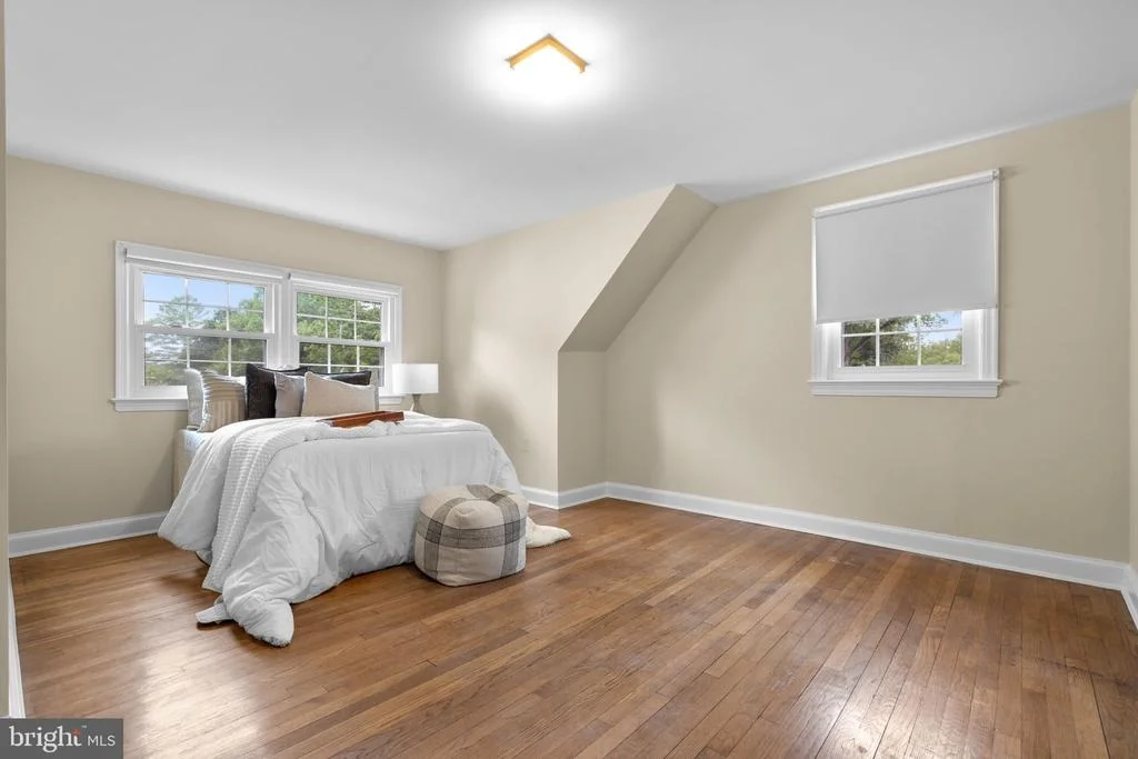 Photo of 319 SAINT LAWRENCE DRIVE
