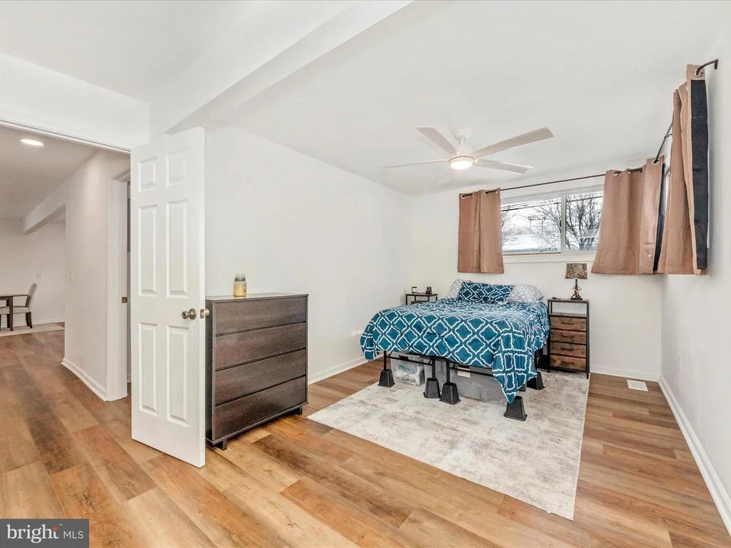 Photo of 492 BRUCE AVENUE