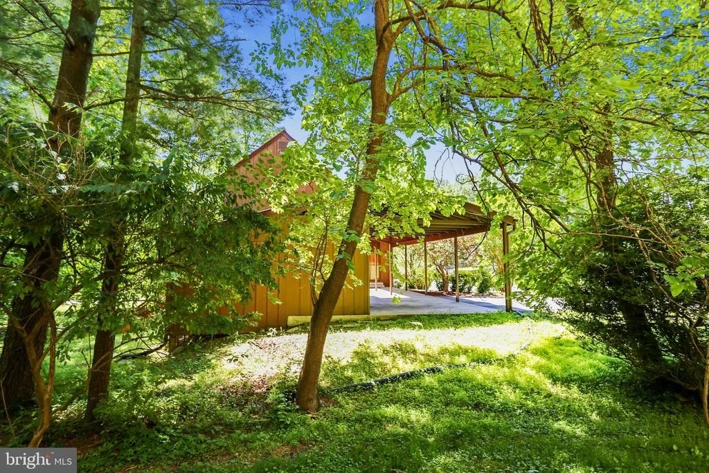 Photo of 1701 KIVA ROAD