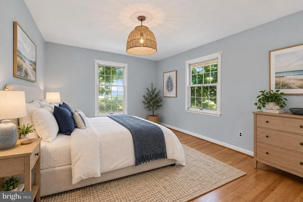 Photo of 10 CHILTON ROAD