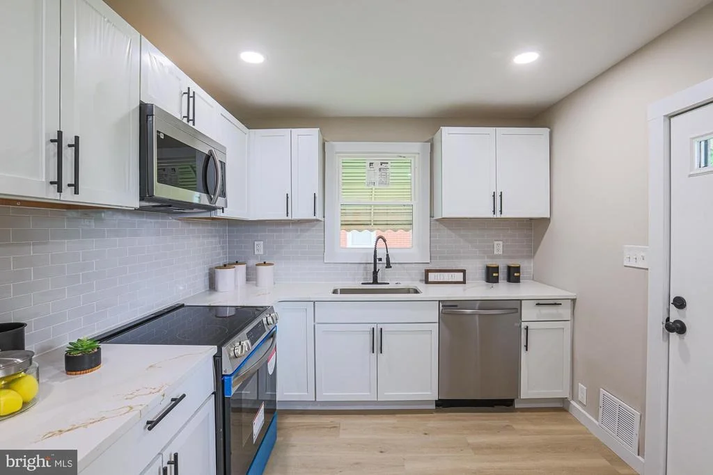 Photo of 3528 MILLVALE ROAD