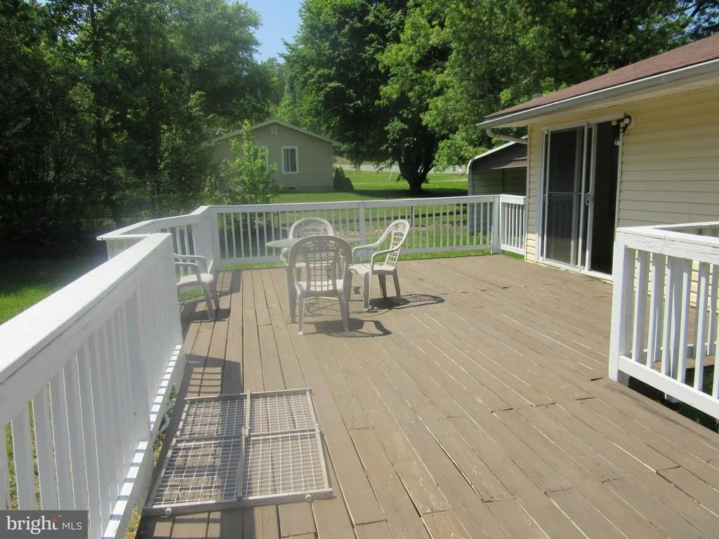 Photo of 1864 COURTHOUSE ROAD