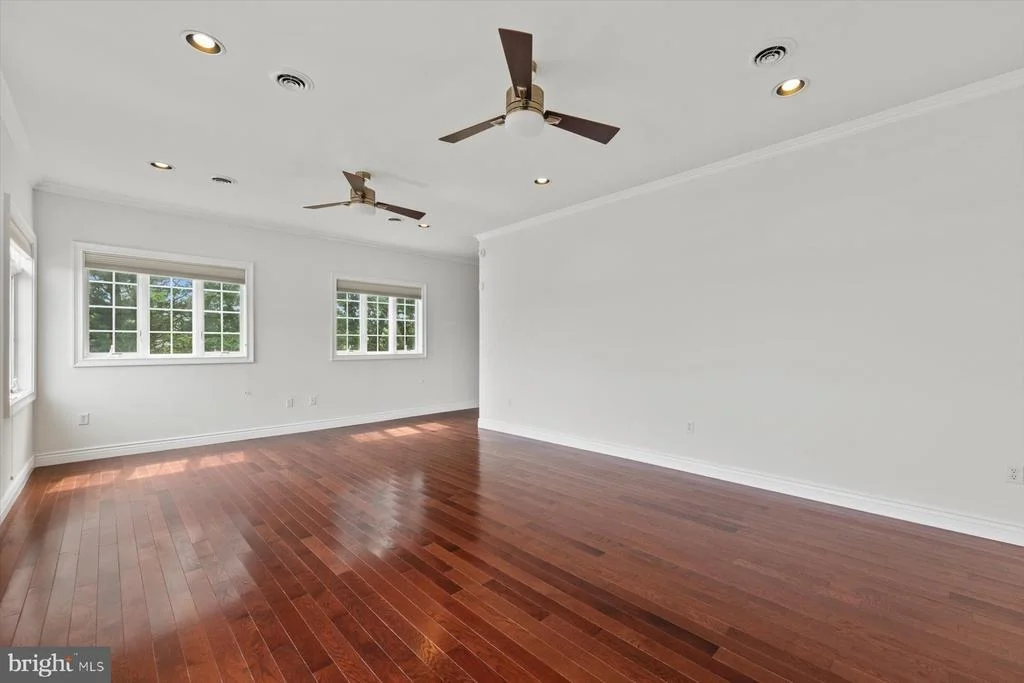 Photo of 20340 SILVER LAKE DRIVE