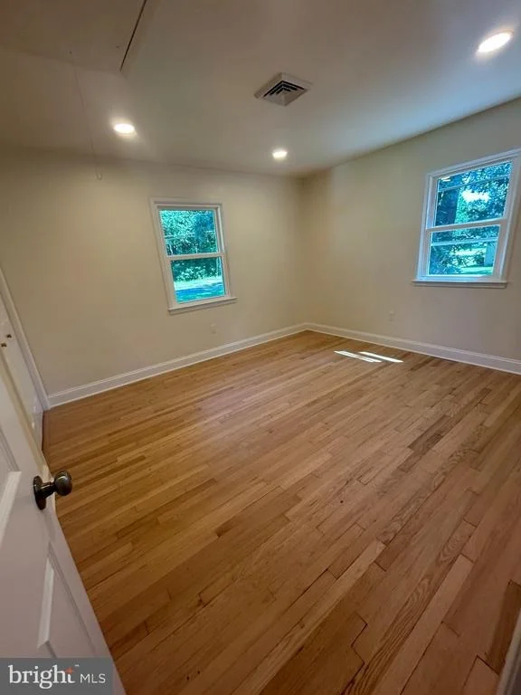 Photo of 125 FOREST ROAD