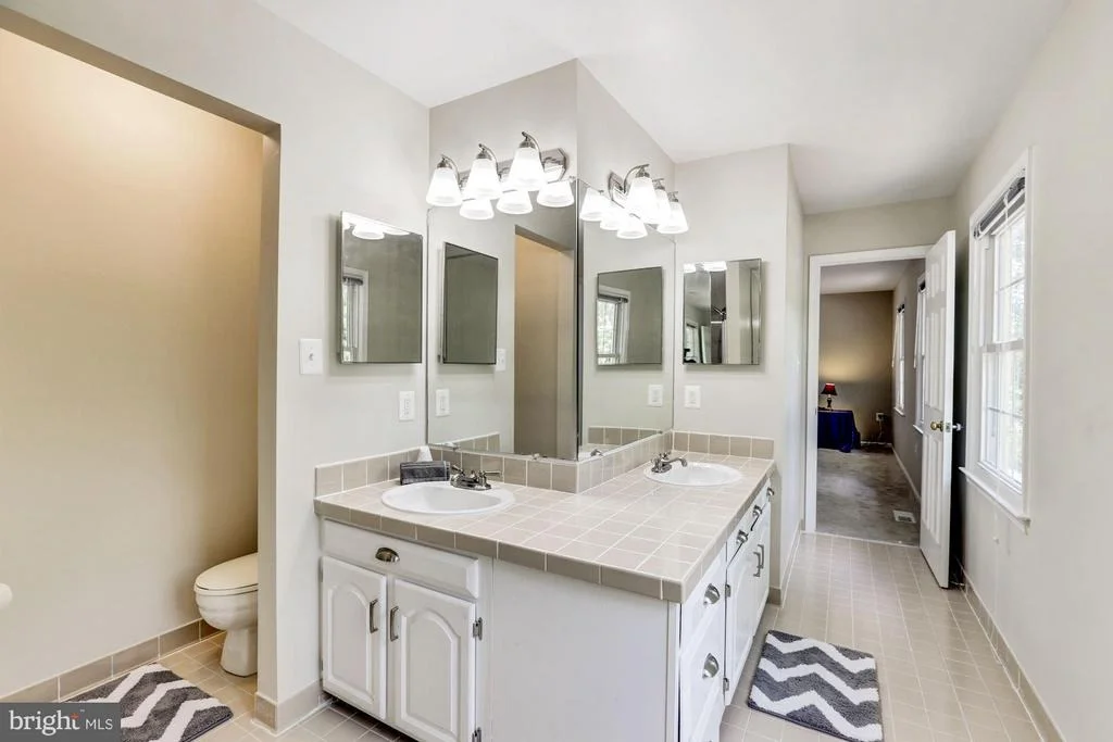 Photo of 7102 STANCHION LANE