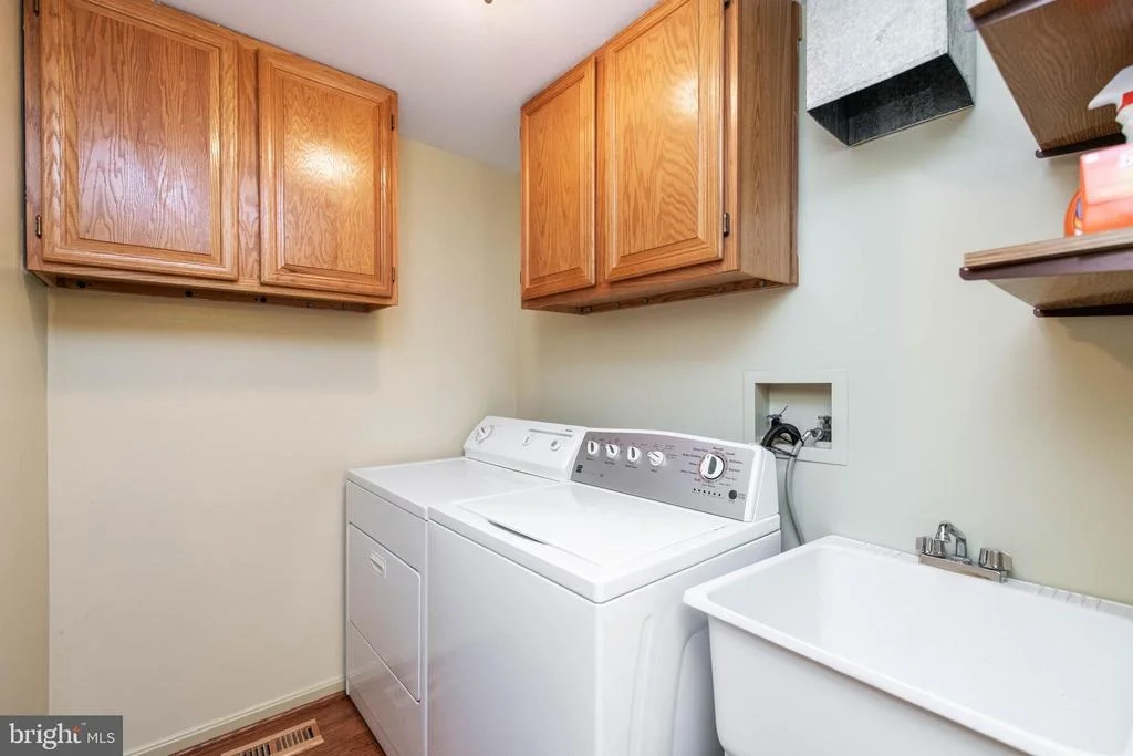 Photo of 7664 KINDLER ROAD