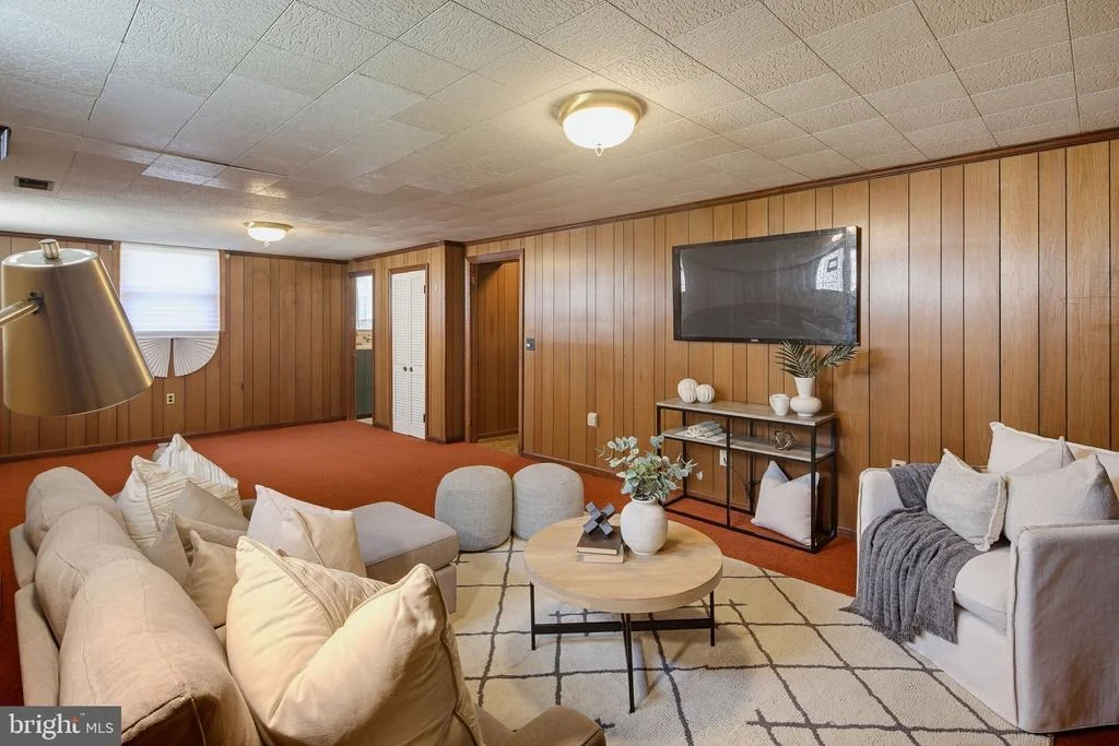 Photo of 8916 KILKENNY CIRCLE