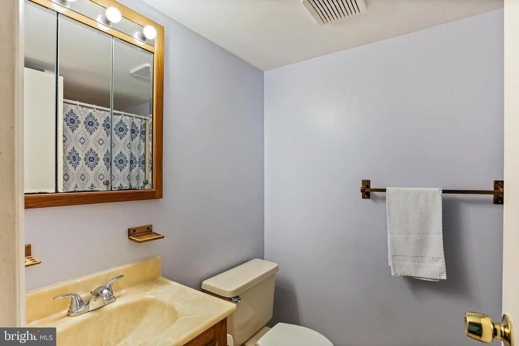 Photo of 7214 EARL DRIVE