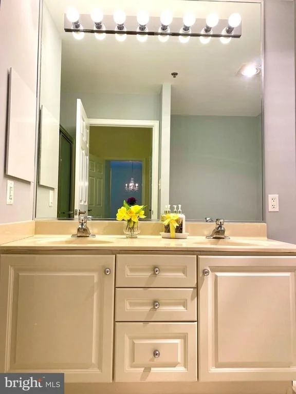 Photo of Unit 103 at 14809 PENNFIELD CIRCLE