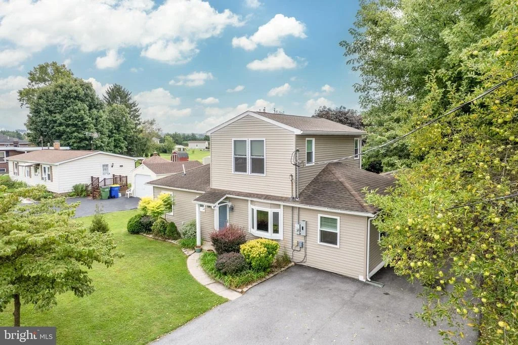 Photo of 416 FAIRVIEW DRIVE