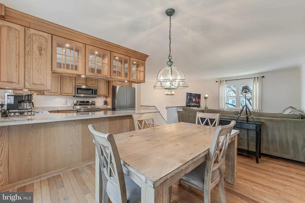 Photo of 1109 DEVON STREET