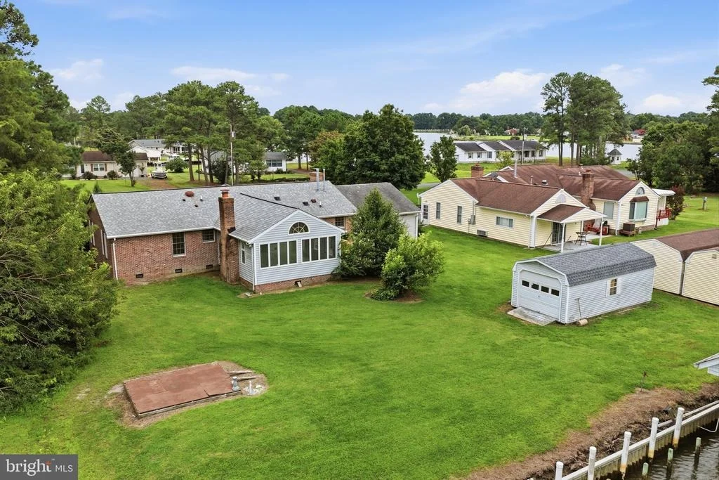 Photo of 5194 DEBRA ROAD