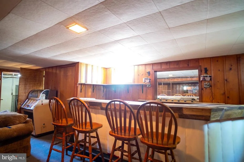 Photo of 1600 CLARIDGE AVENUE