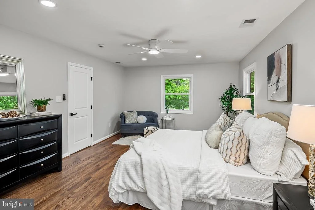 Photo of 13417 HATHAWAY DRIVE