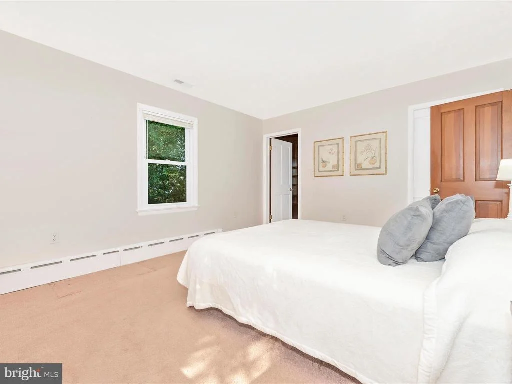 Photo of 7502 RIDGE ROAD
