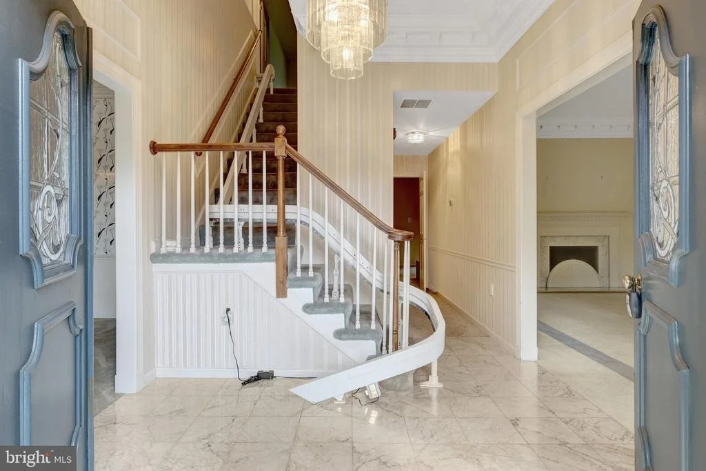 Photo of 1468 HIGHWOOD DRIVE
