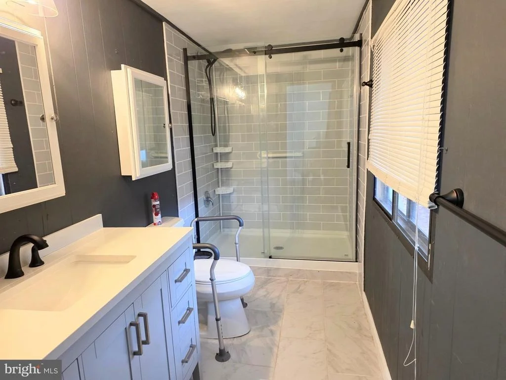 Photo of 5 SUSAN DRIVE
