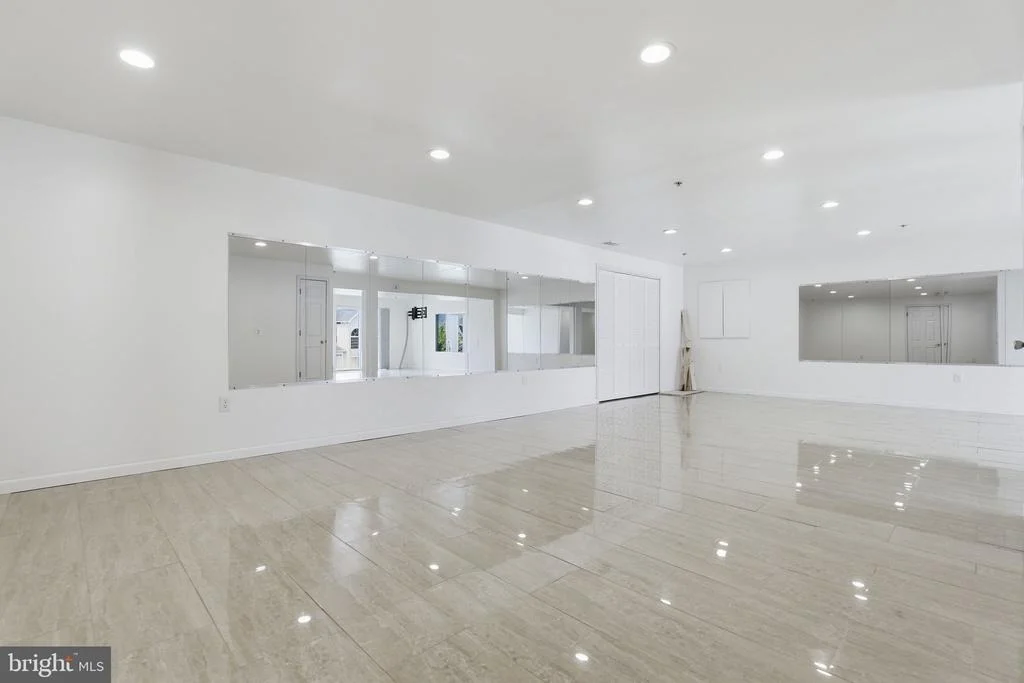 Photo of 10105 ELGIN CIRCLE