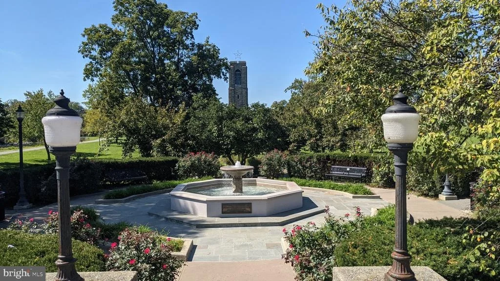 Photo of 729 TRAIL AVENUE