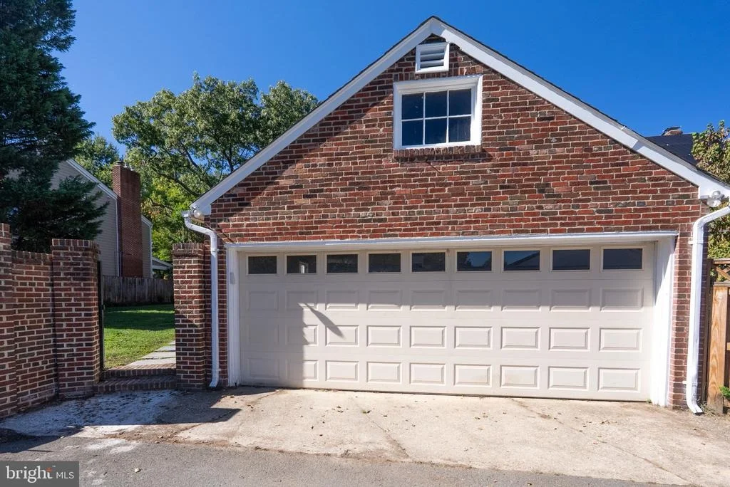 Photo of 406 UPLAND PLACE