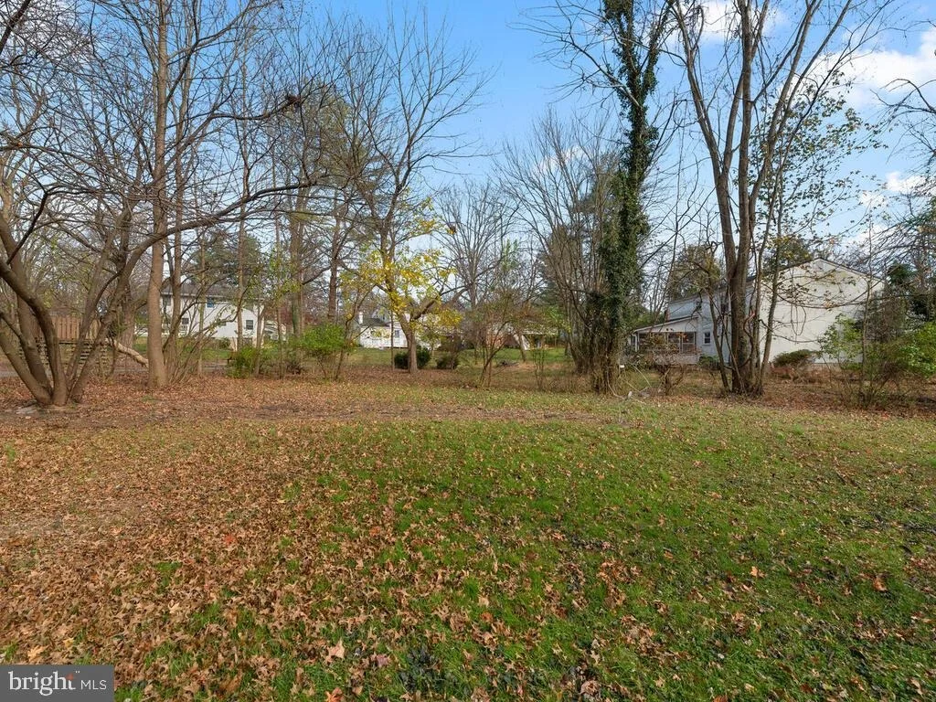 Photo of 5013 ELIOTS OAK ROAD
