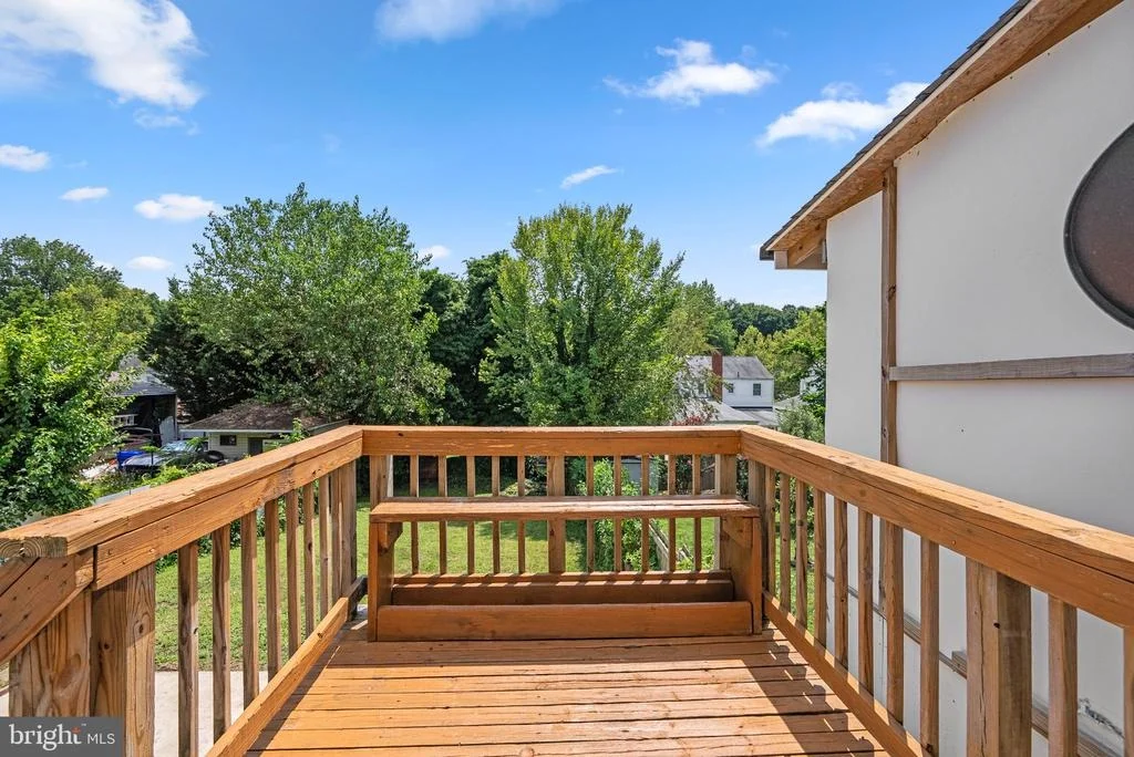 Photo of 12111 BLUHILL ROAD