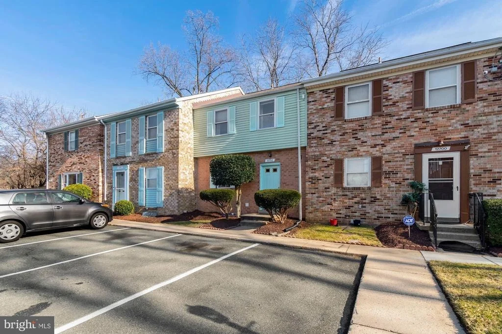 Photo of Unit 8C at 12702 EPPING TERRACE