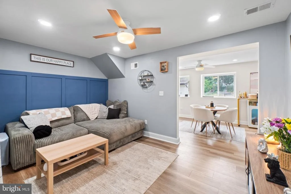 Photo of 610 MEADOW ROAD