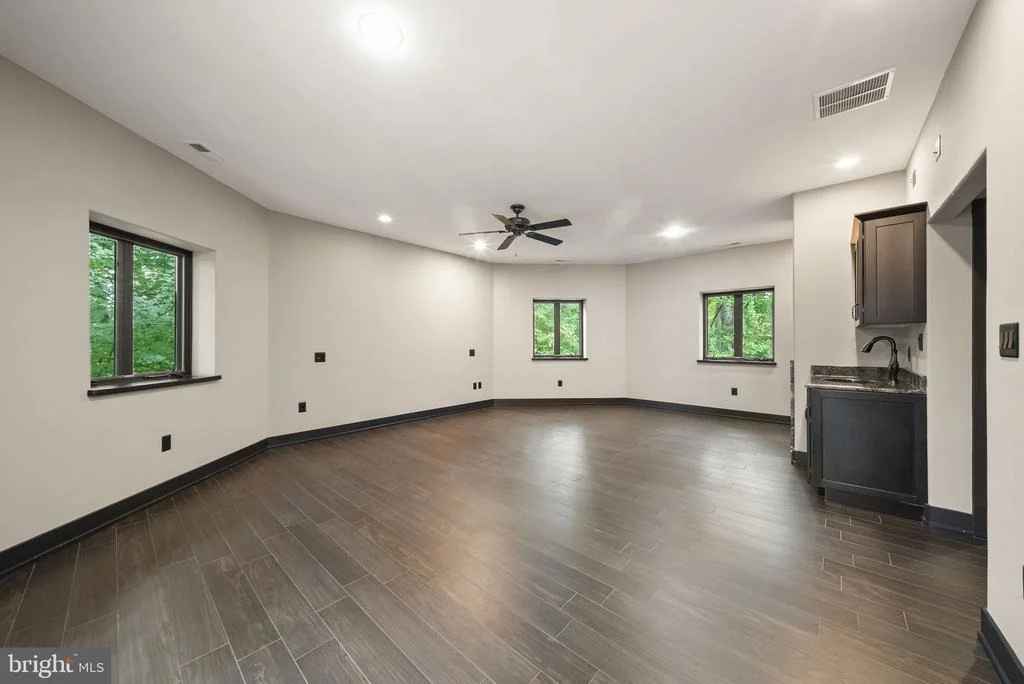 Photo of 8419 OVERLOOK STREET